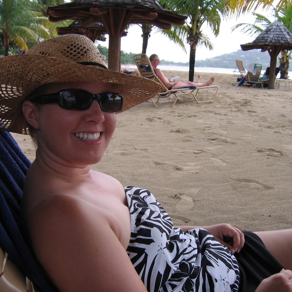 Meet your Posher, Carrie - Picture 5 of 7